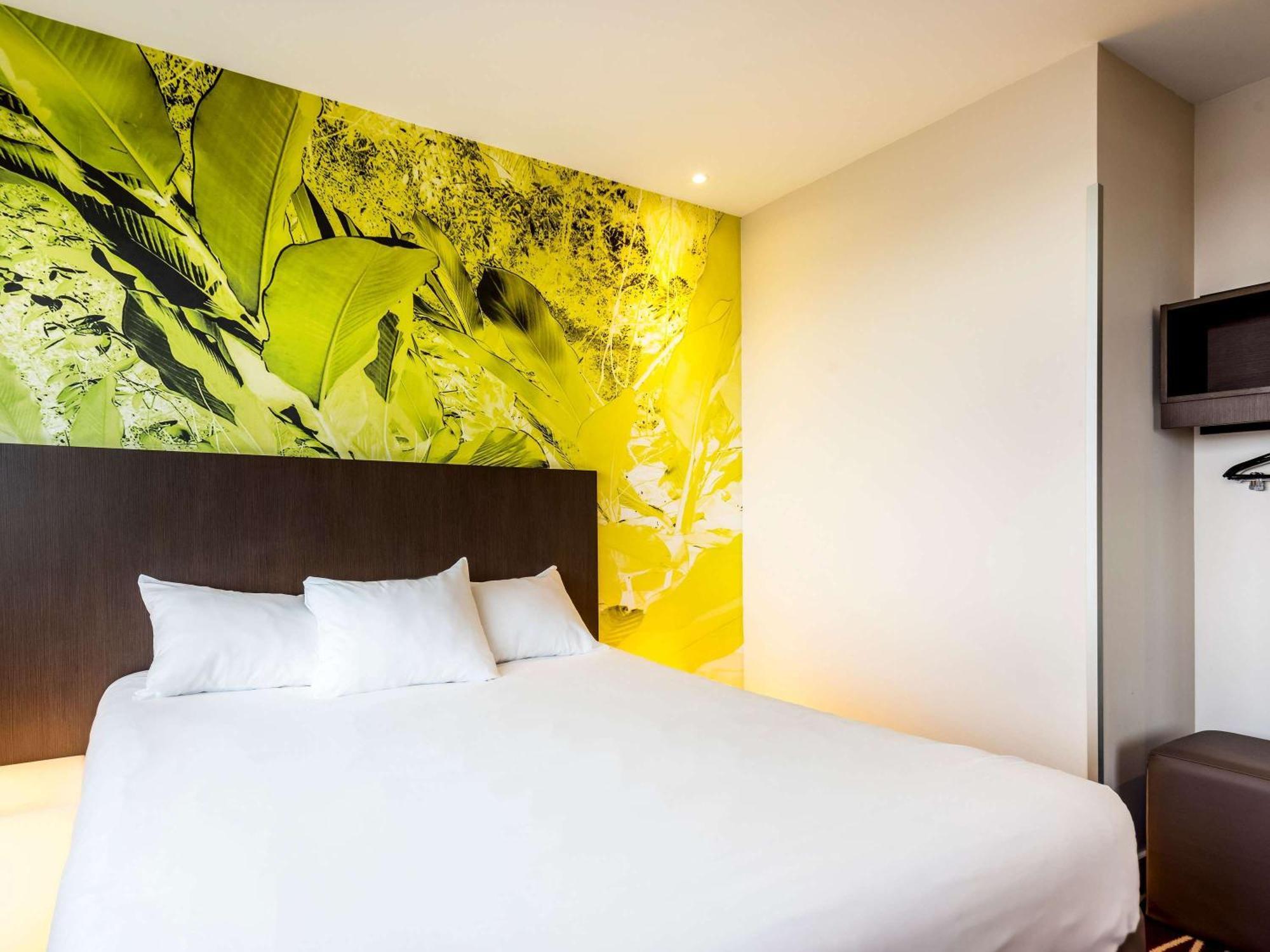 Ibis Styles Saint Julien En Genevois Vitam Неданс Екстериор снимка